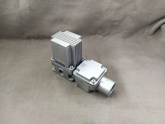 Nihon Seiki BN-7M31-8 Niscon Solenoid Valve BN7M318 0-0.7 MPa 200-220V 3/2 Way 