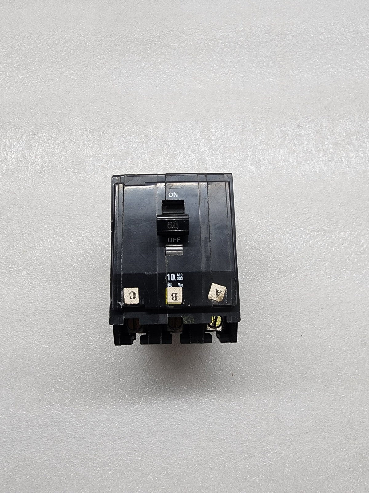 SQUARE D PM-9419 3-POLE CIRCUIT BREAKER 60A