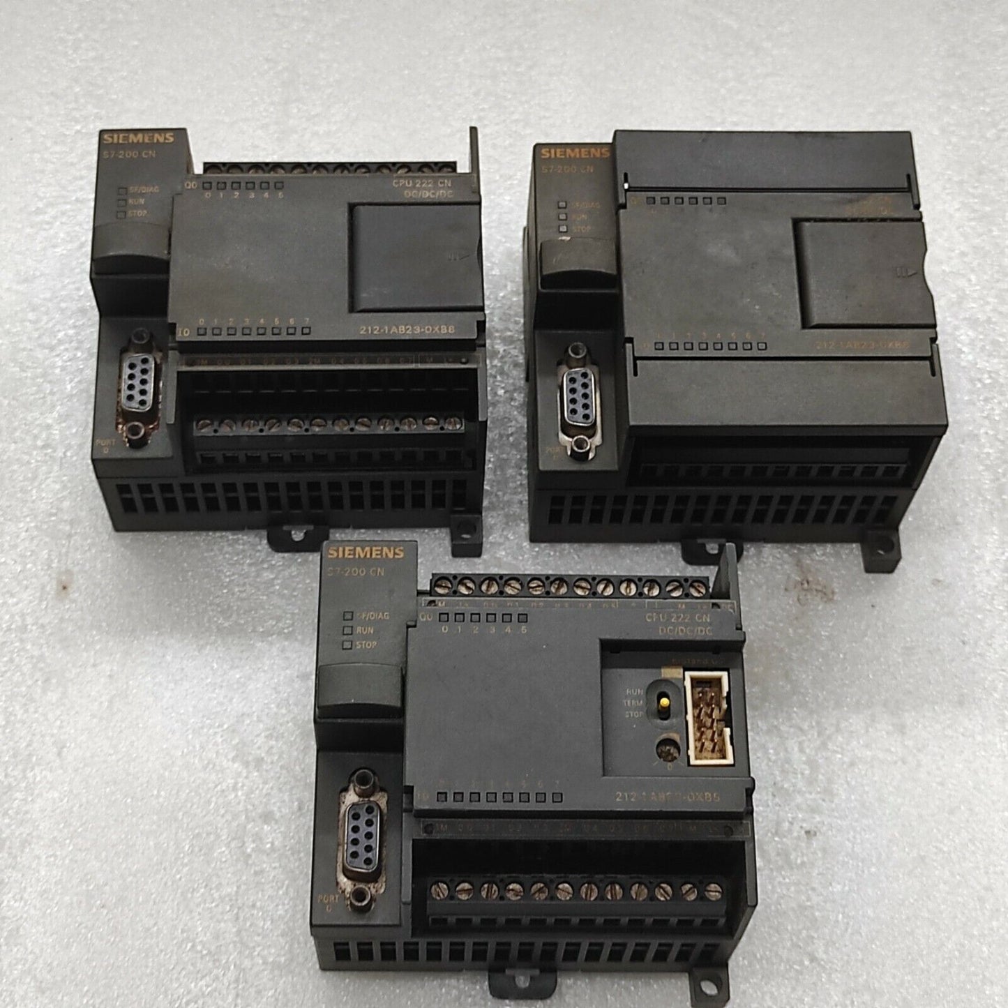 SIEMENS 6ES7 212-1AB23-0XB8 CPU 222 CN DC/DC/DC 21-28VDC