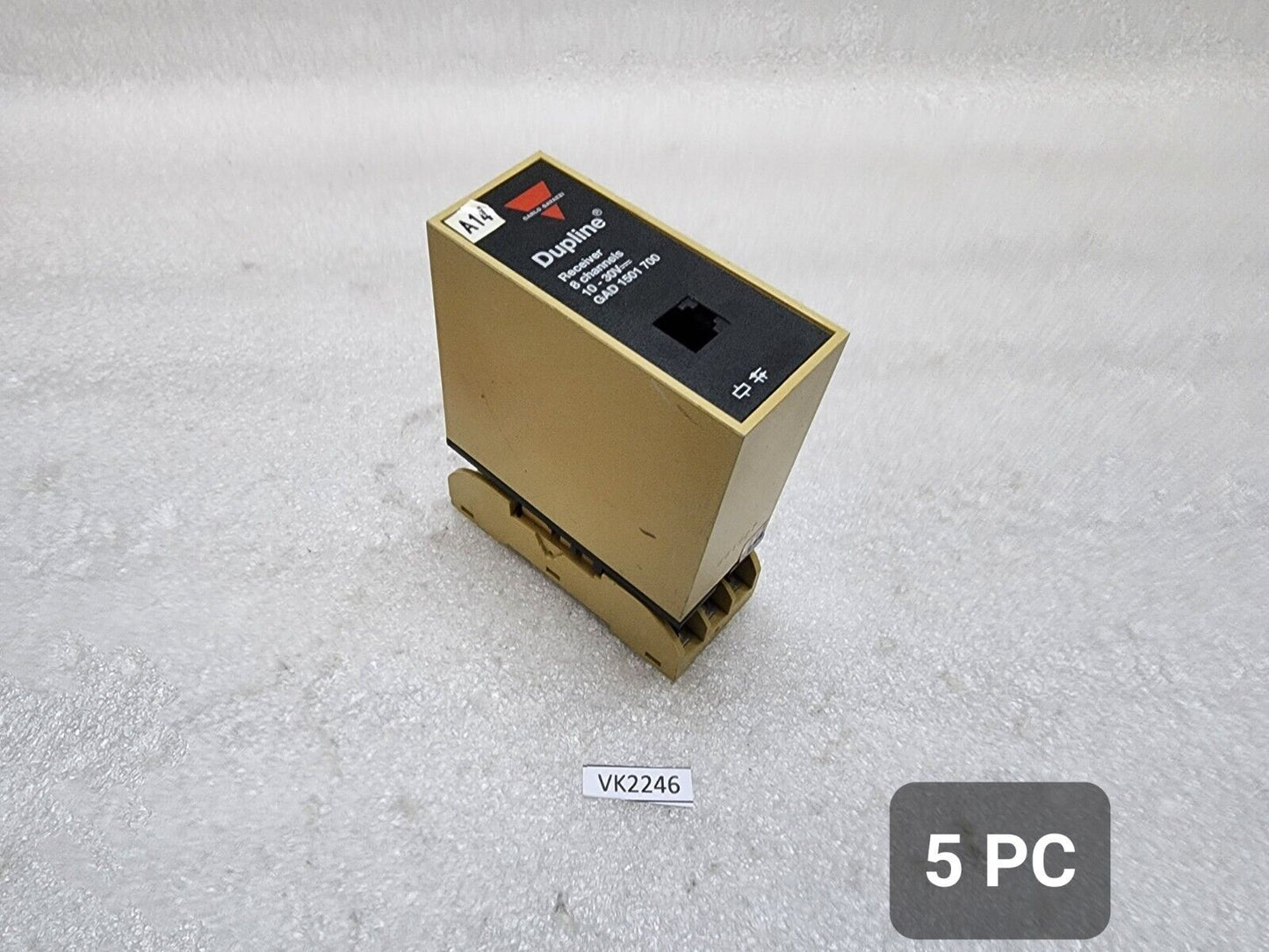 CARLO GAVAZI GAD 1501 700 DUPLINE 8-CH RECEIVER 10-30VDC