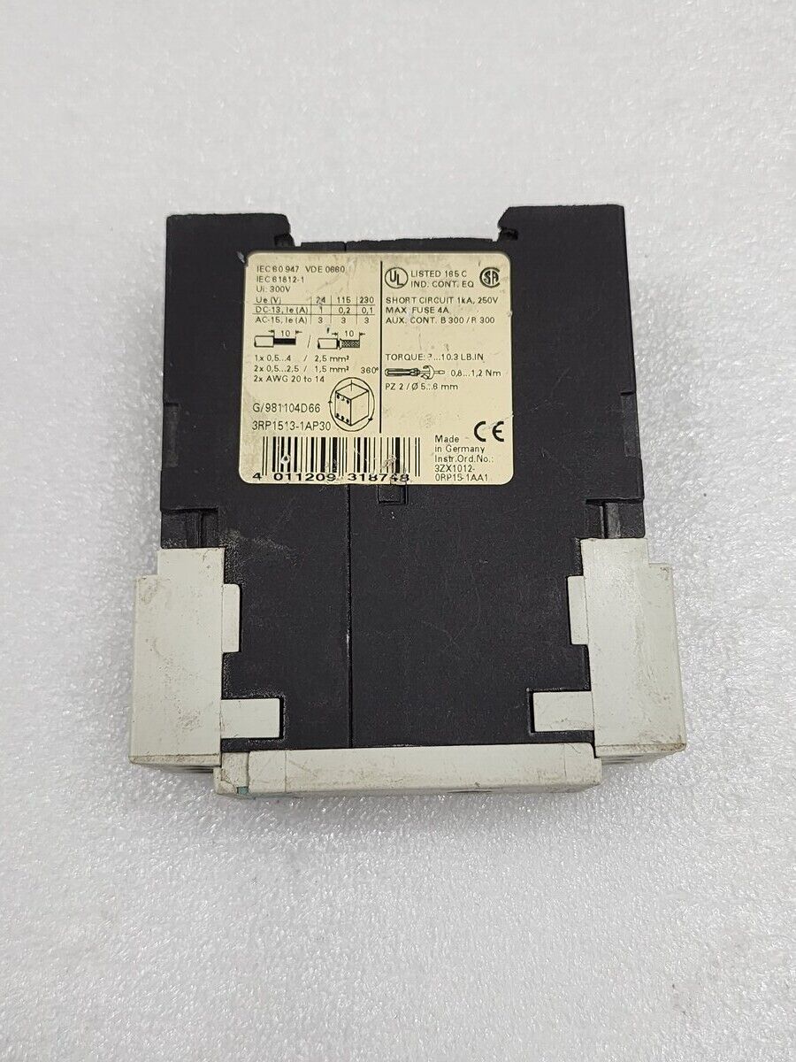 SIEMENS 3RP1513-1AP30 ON DELAY TIME RELAY