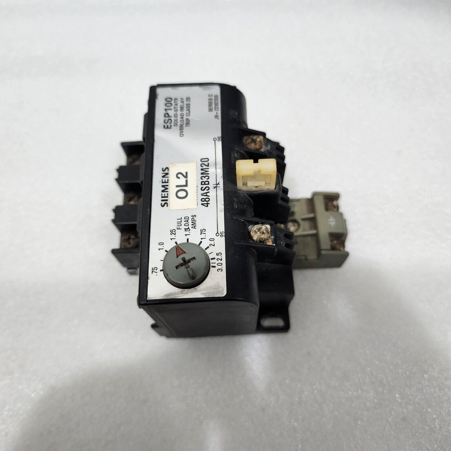 SIEMENS ESP 100 SOLID STATE OVERLOAD RELAY 48ASB3M20 0.75-3A