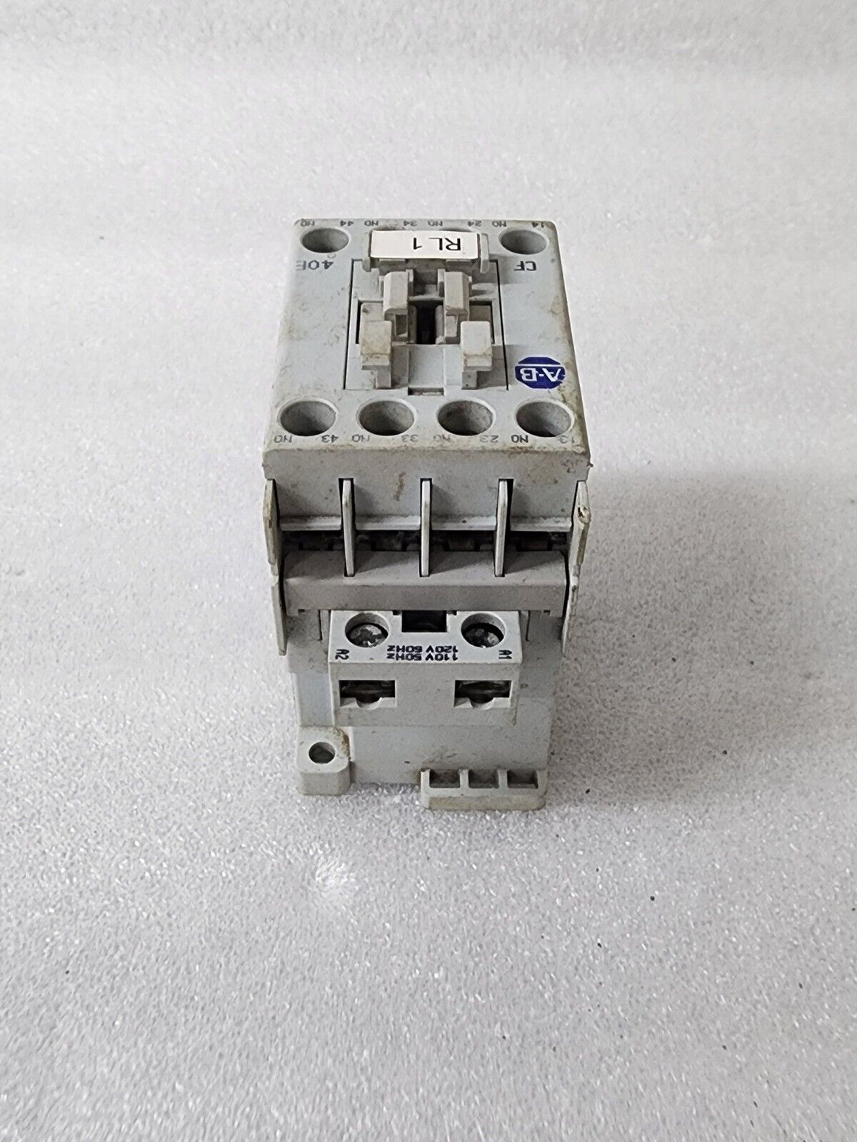 ALLEN BRADLEY CAT 700-CF400 SER A MAGNETIC CONTACTOR COIL VOLTAGE 110-120V