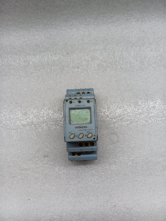 SIEMENS 7UG0818-1CA20 LINE MONITORING RELAY 415/240VAC