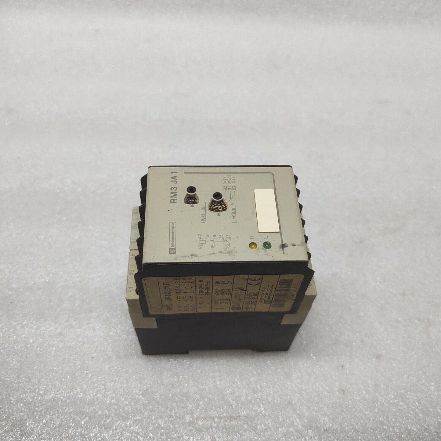 TELEMECANIQUE RM3 JA102MU7 RELAY 05281 220-240V 