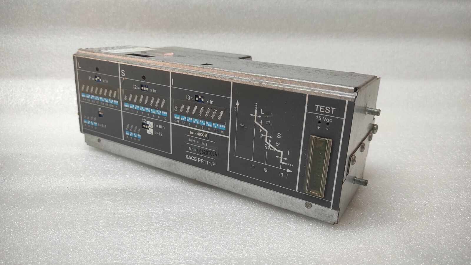 ABB SACE PR111/P 4000A OVERCURRENT RELEASE PROTECTION UNIT