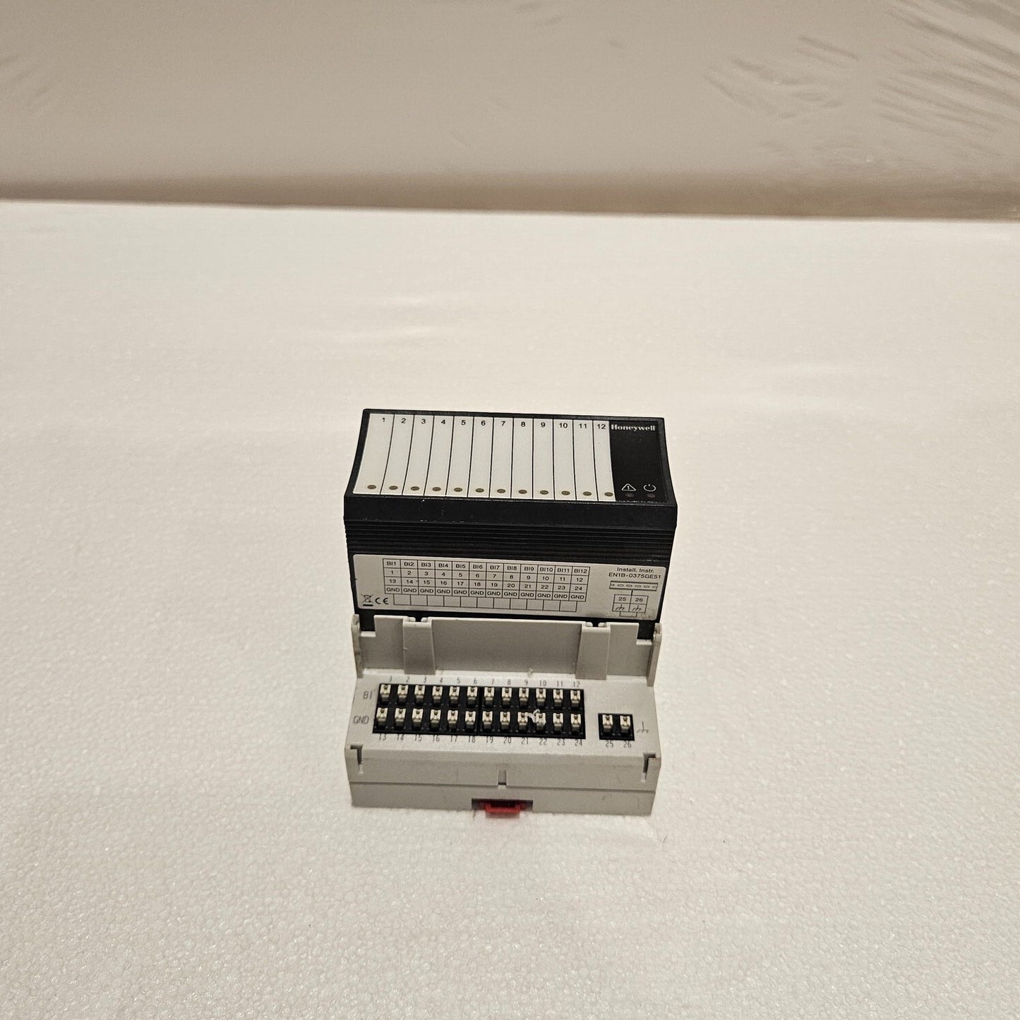 HONEYWELL XFL823A INPUT MODULE 1204BC0692-XFL823A