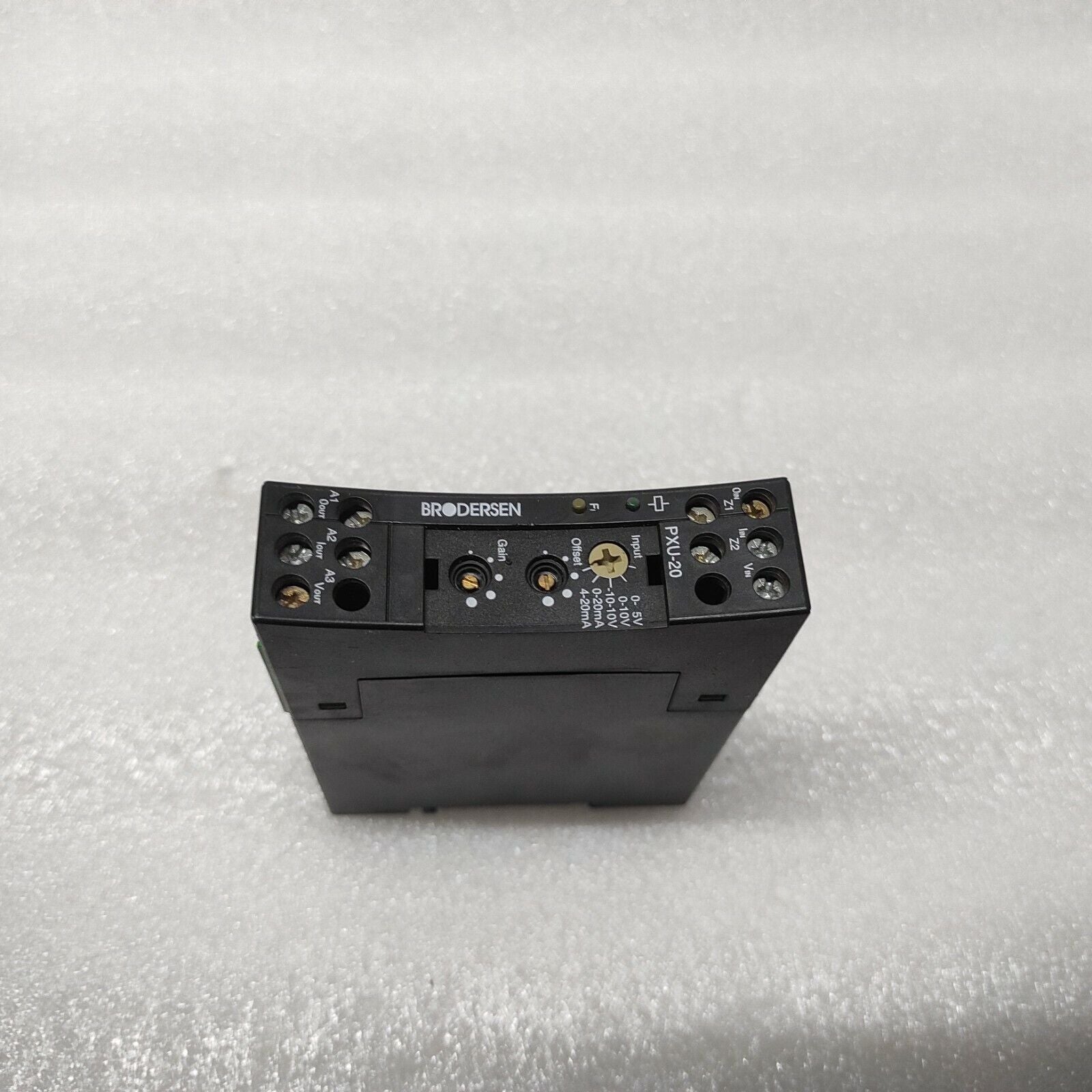 BRODERSON PXU-20.924 PROCESS SIGNAL CONVERTER 24VDC PXU20924