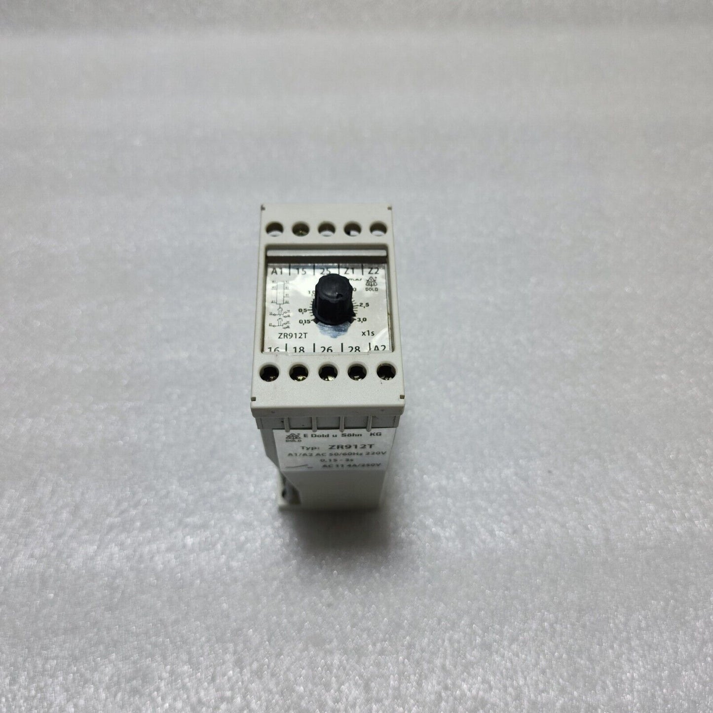 DOLD ZR912T TIME RELAY 220V