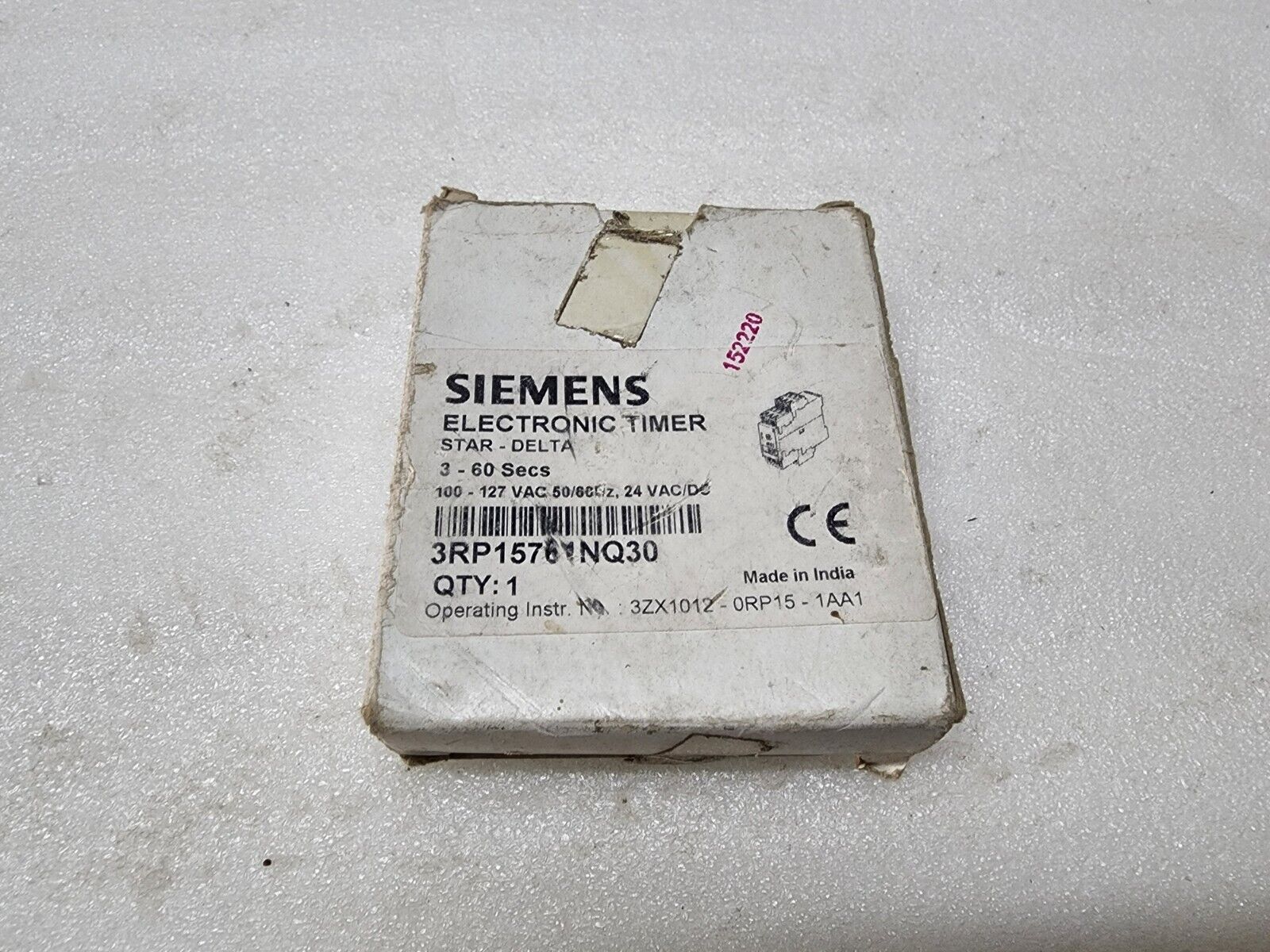 SIEMENS 3RP1576-1NQ30 STAR DELTA TIMER 3-60SEC 100-127VAC/24VAC-DC