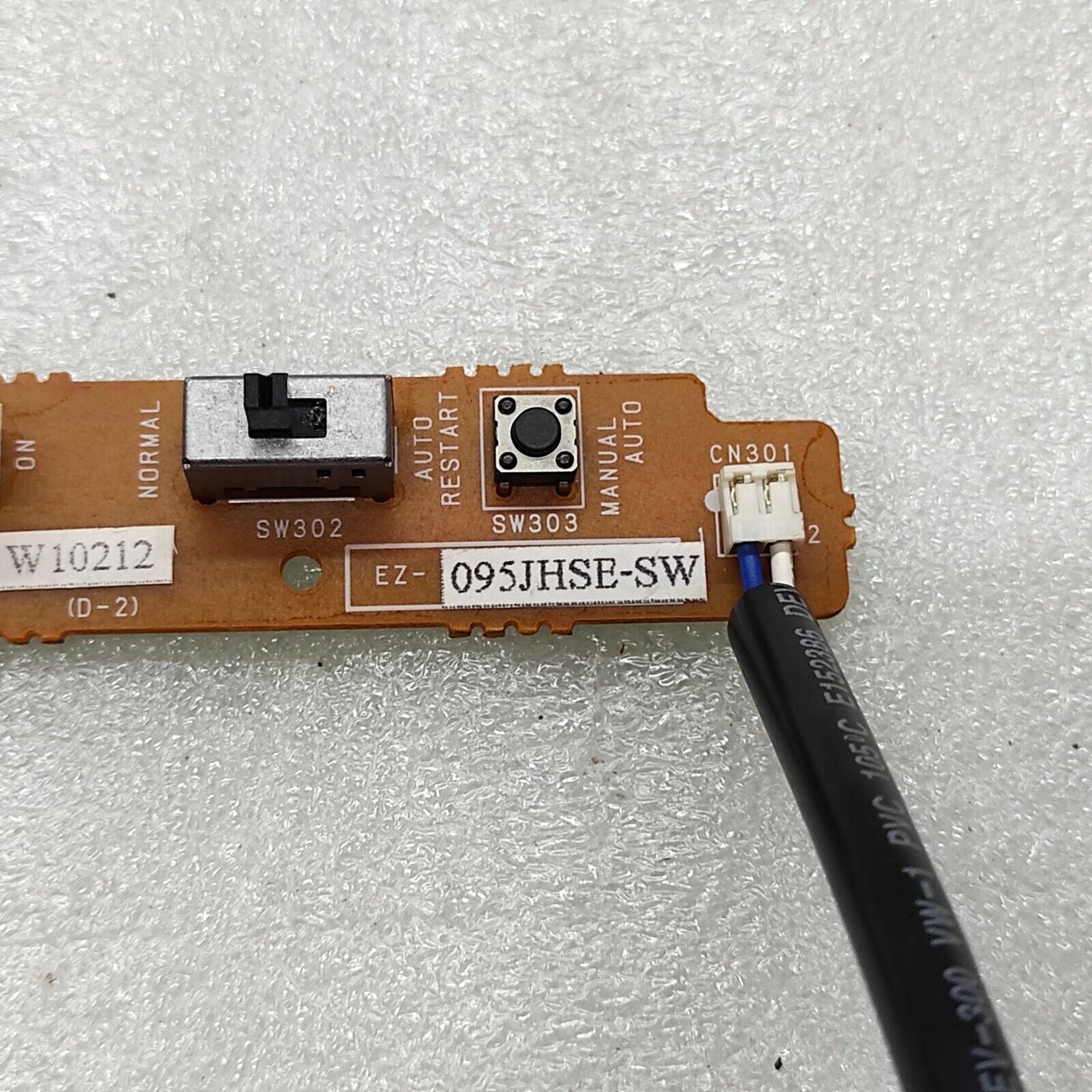 FUJITSU EZ-095JHSE-D WIRE ASSEMBLY CONTROLLER EZ-095JHSE-SW