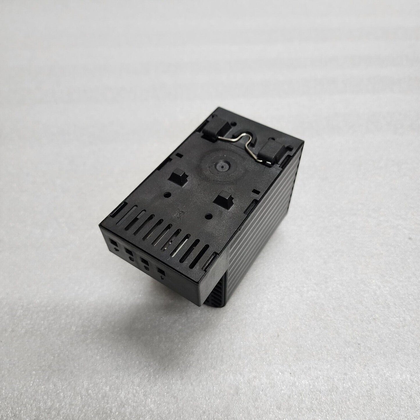 STEGO CS 060 HEATER 06000.0-00 120-240V AC/DC