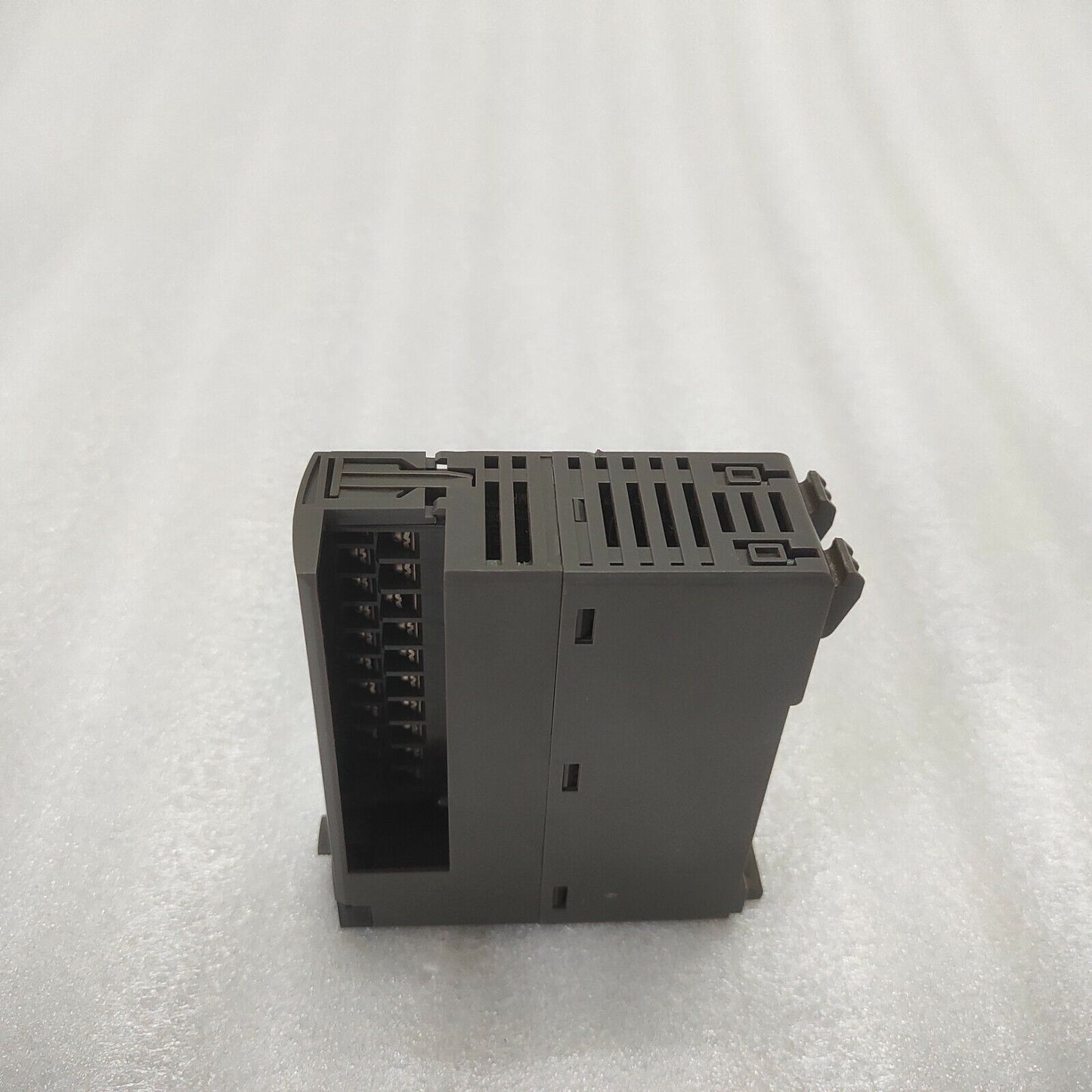 FUJI ELECTRIC NP1AX04-MR ANALOG INPUT MODULE NP1AX04MR