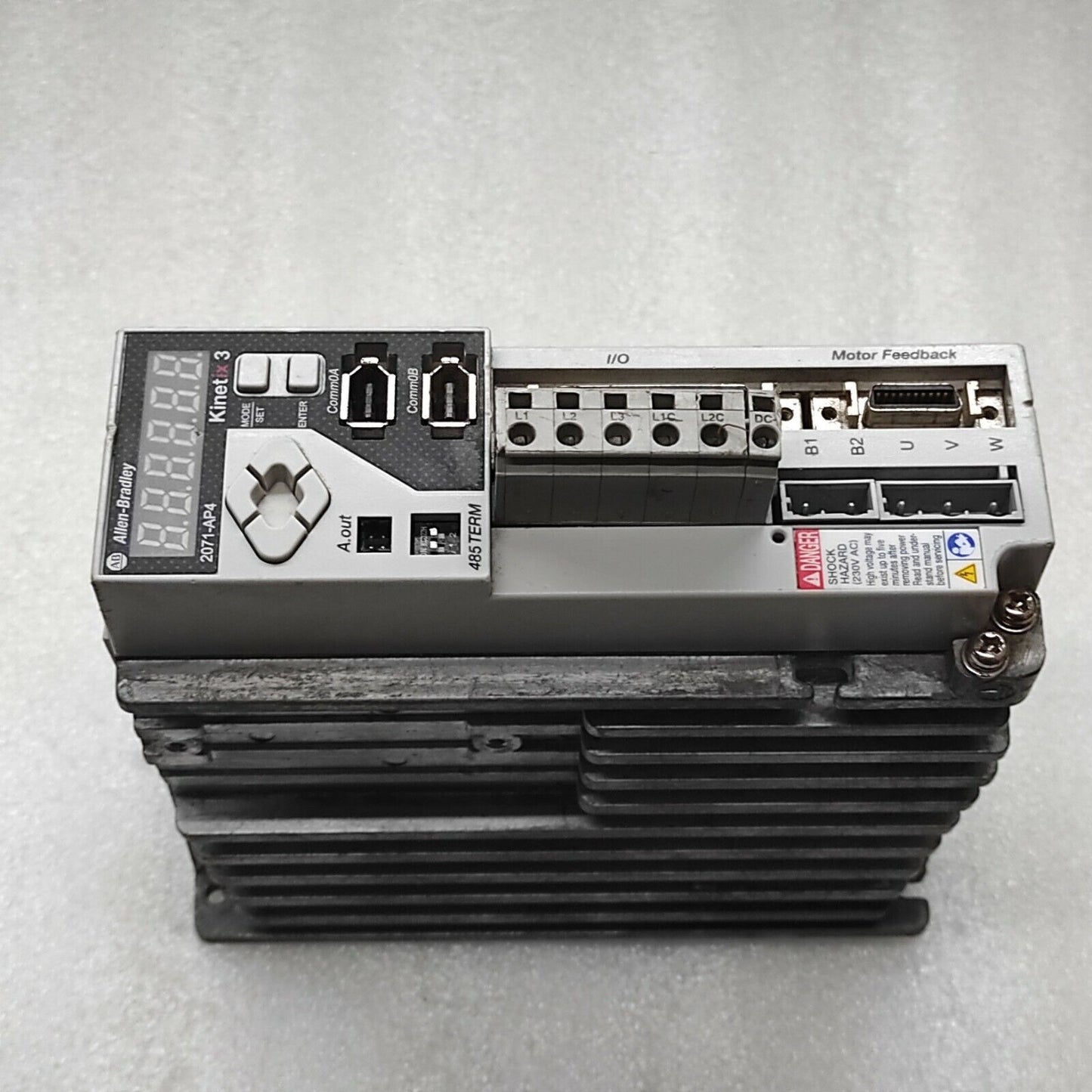 ALLEN BRADLEY 2071-AP4 SERVO DRIVE 185999