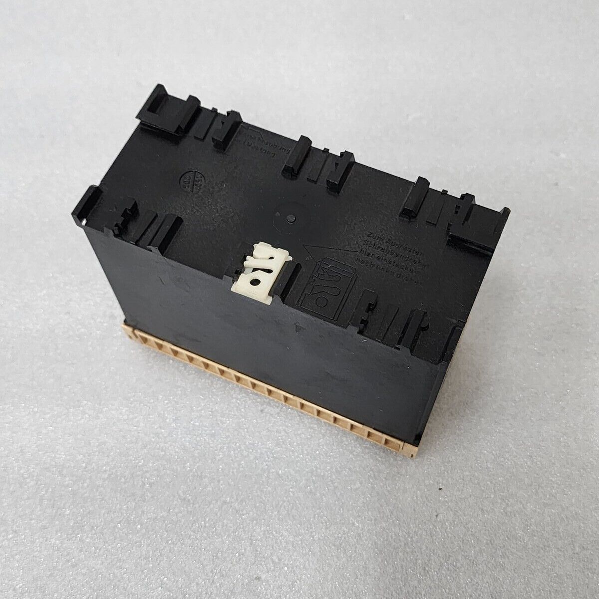 VISOLUX SLV-1K SAFETY RELAY 220VAC