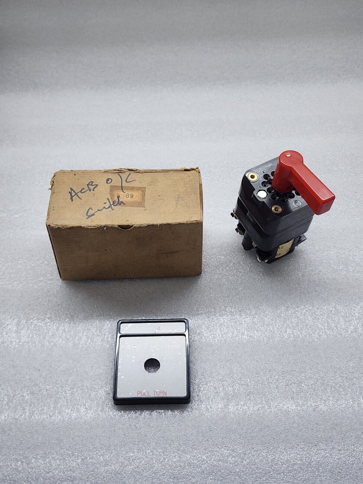 SEIKO ELECTRIC YBRSF1-2X CAM SWITCH 600V 10A 010 A