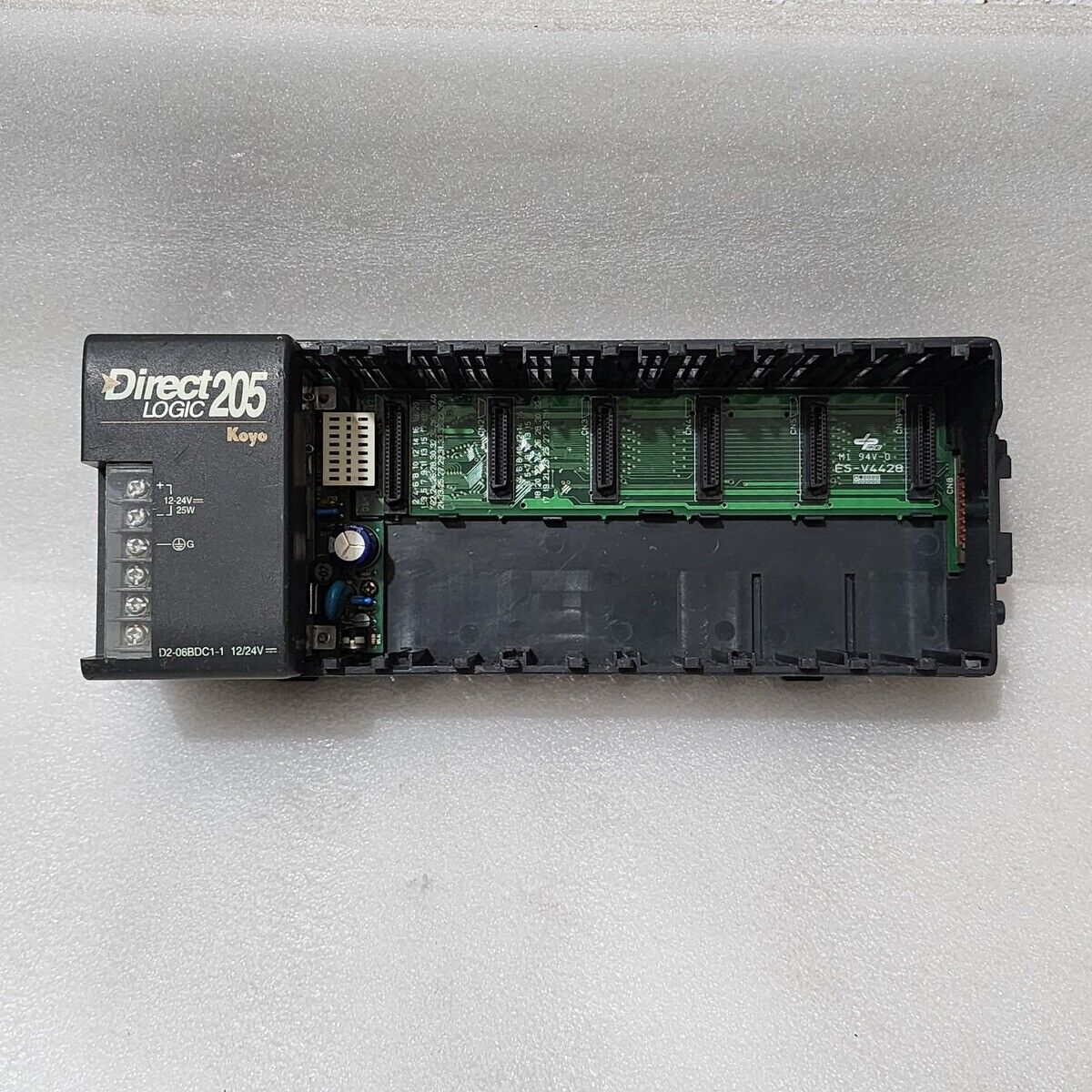 KOYO D2-06BDC1-1 DIRECT LOGICE 205 POWER SUPPLY WITH RACK