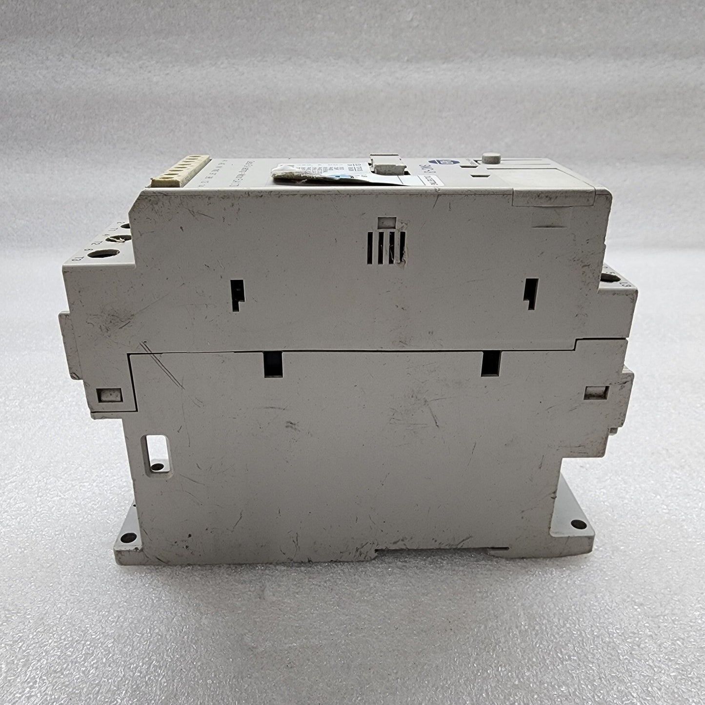 ALLEN BRADLEY SMC-3 SOFT STARTER 3A CAT 150-C3NBD
