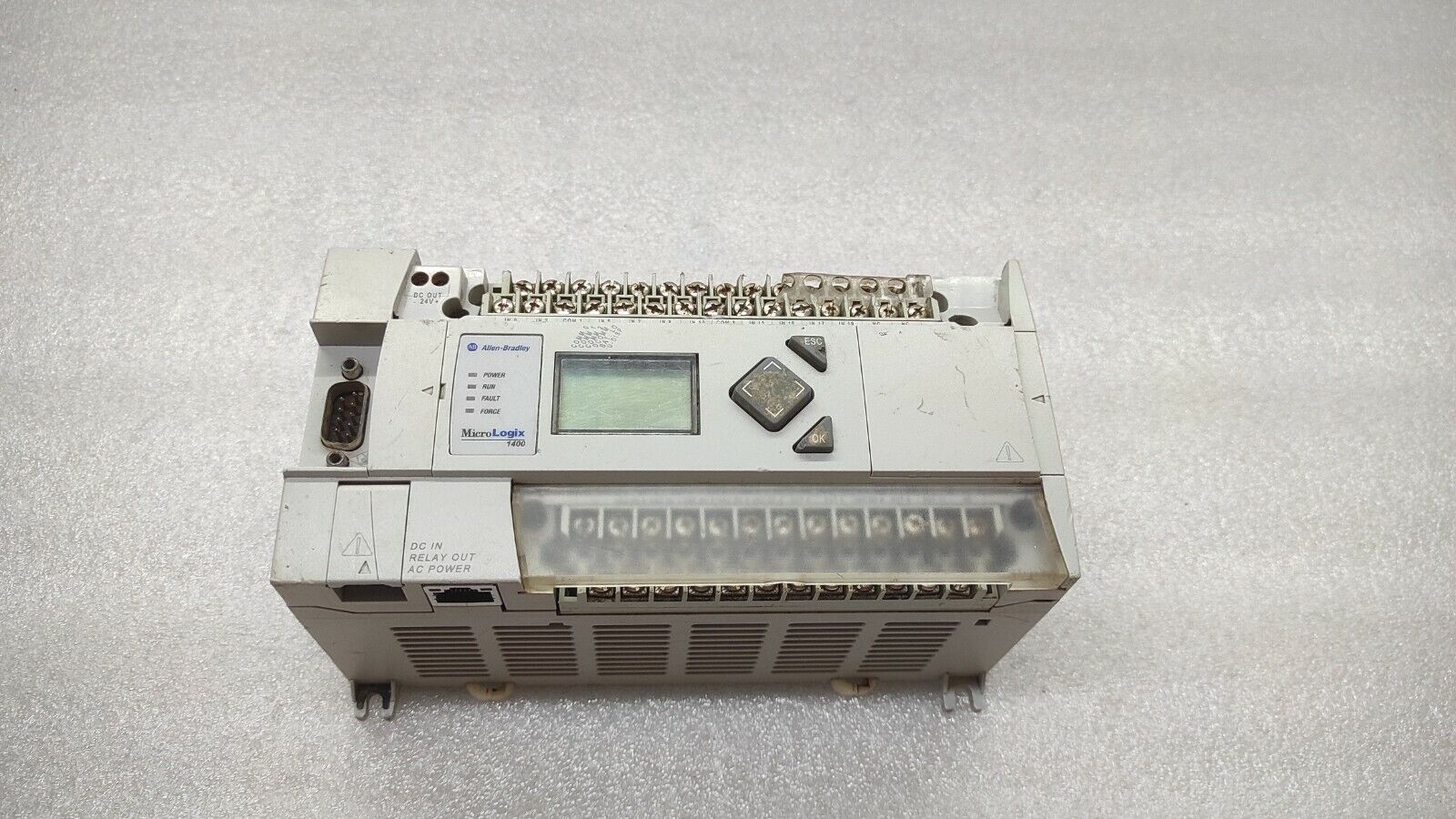 ALLEN BRADLEY CAT 1766-L32BWA MICRO LOGIX 1400 32-POINT CONTROLLER 70594