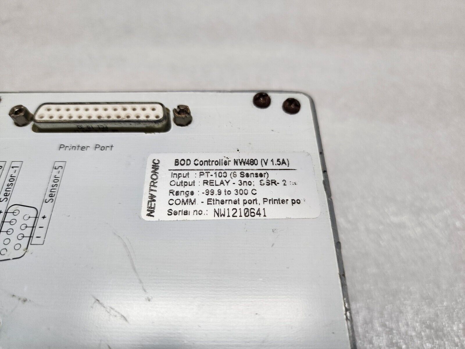 NEWTRONIC NW-480 BOD CONTROLLER V1.5A 24VDC EDGE BROKEN