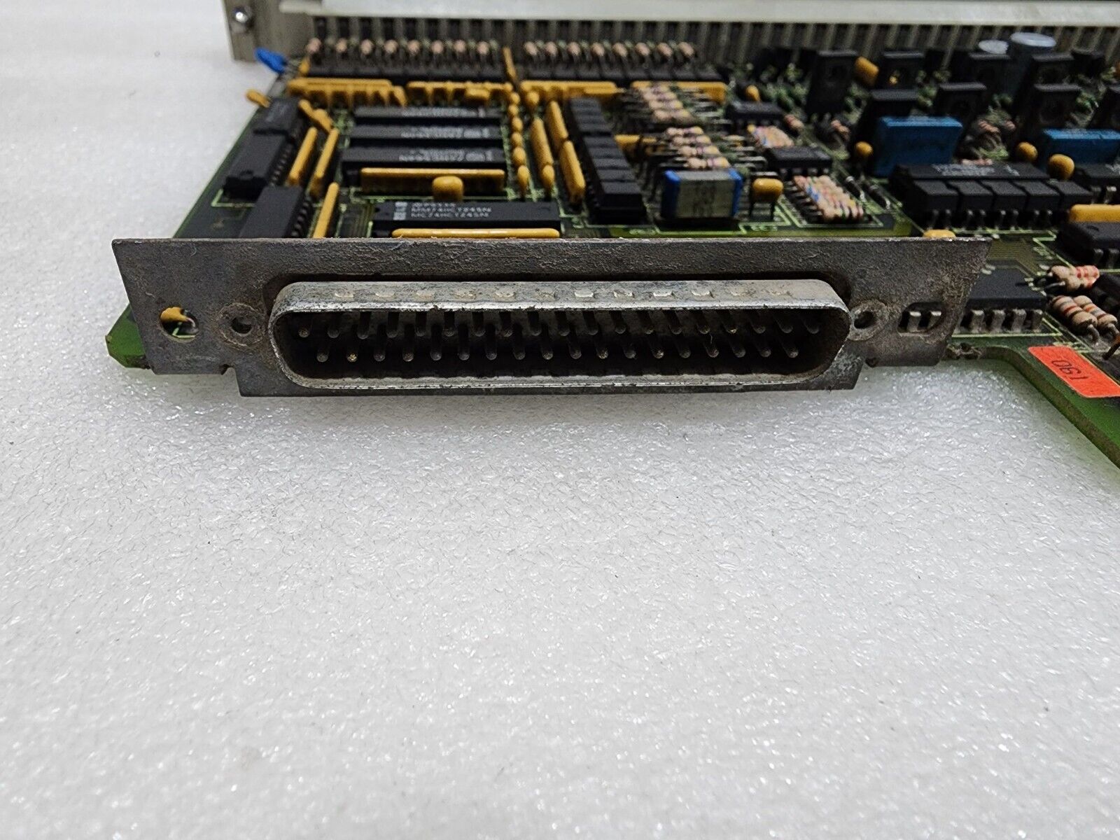 SIEMENS SIMATIC 6ES5 482-4UA11 DIGITAL INPUT OUTPUT MODULE