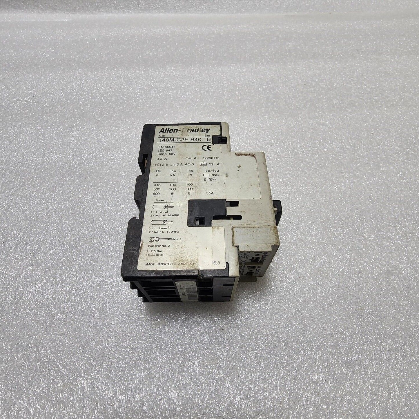 ALLEN BRADLEY CAT 140M-C2E-B40 SER B CIRCUIT BREAKER