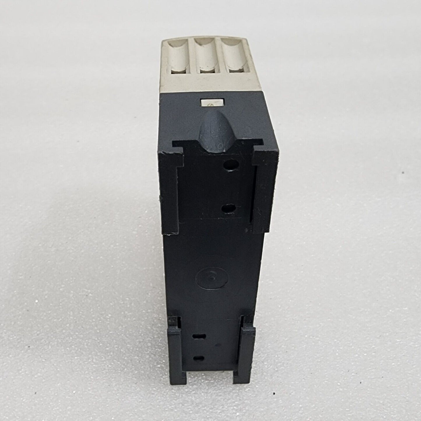 RE7RA11BU OFF DELAY TIMING RELAY 110-240VAC/24VAC-DC/42-48VAC-DC