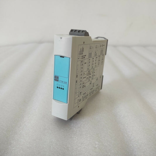 ENDRESS HAUSER FTW 325 CONDUCTIVE POINT LEVEL SWITCH NIVOTESTER FTW325-B2B1A