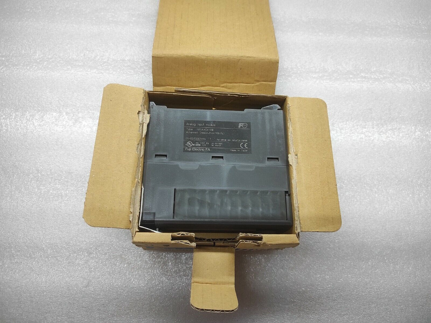 FUJI NP1AX04-MR ANALOG INPUT MODULE