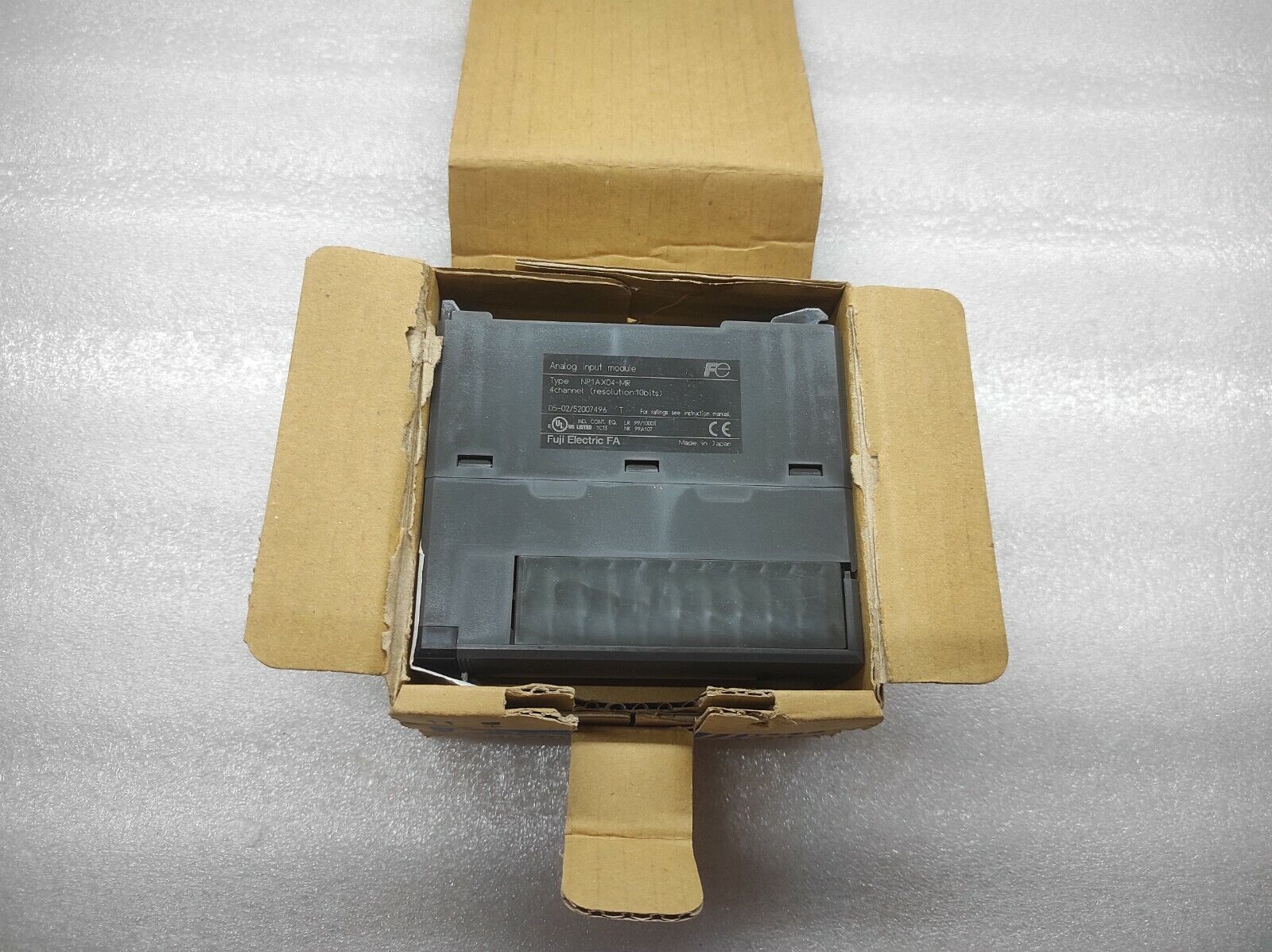 FUJI NP1AX04-MR ANALOG INPUT MODULE