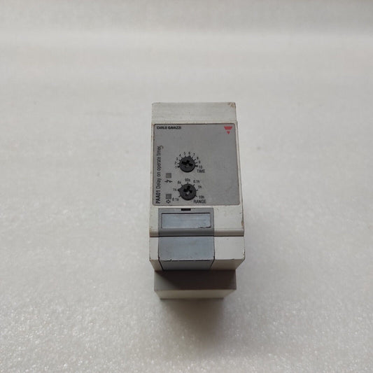 CARLO GAVAZZI PAA01CM24 DELAY ON OPERATE TIMER 24-240VAC/24VDC
