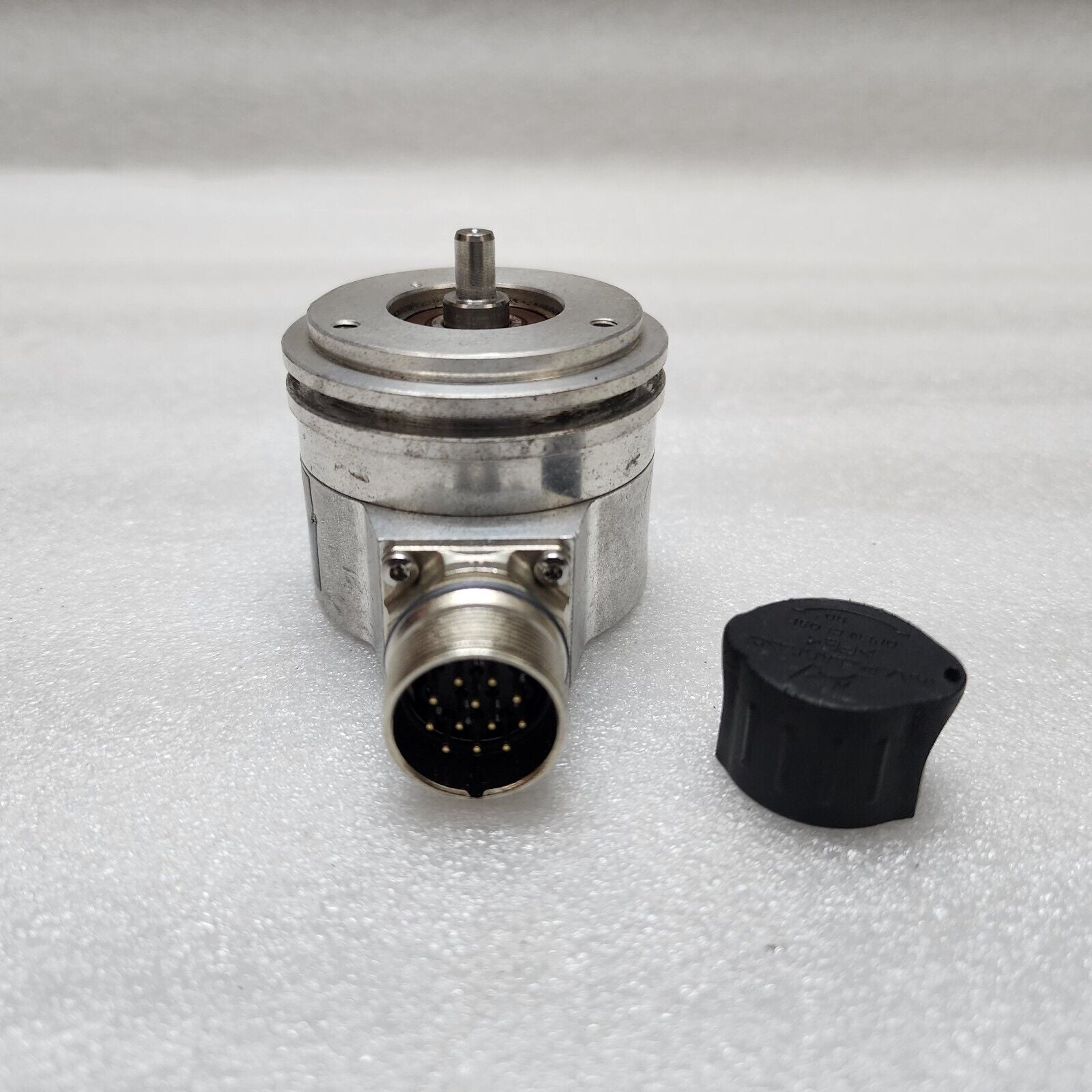 HEIDENHAIN ROD436150027S12-03 ENCODER 37683643 10-30V