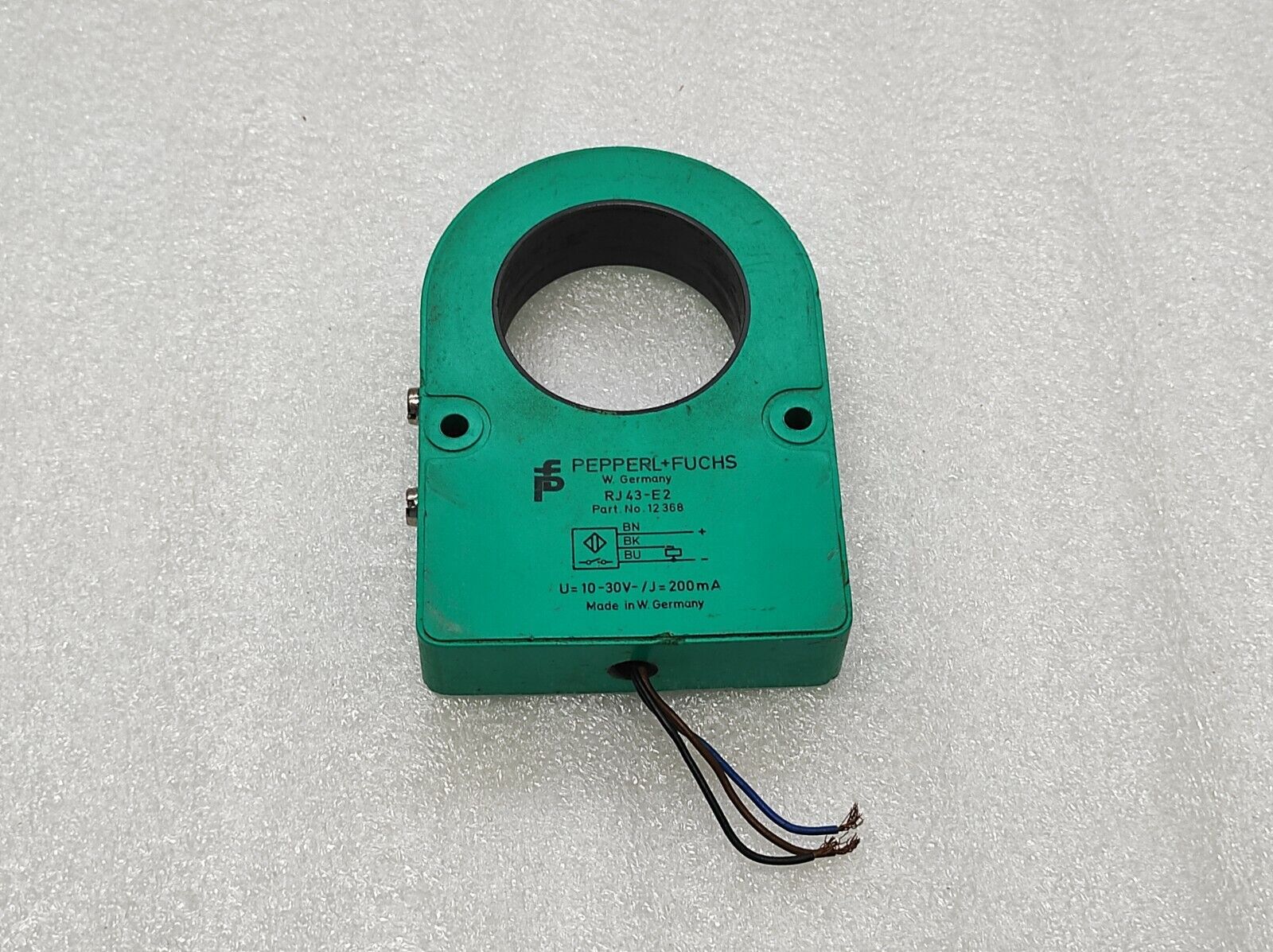 PEPPERL + FUCHS RJ43-E2 INDUCTIVE RING SENSOR 12368