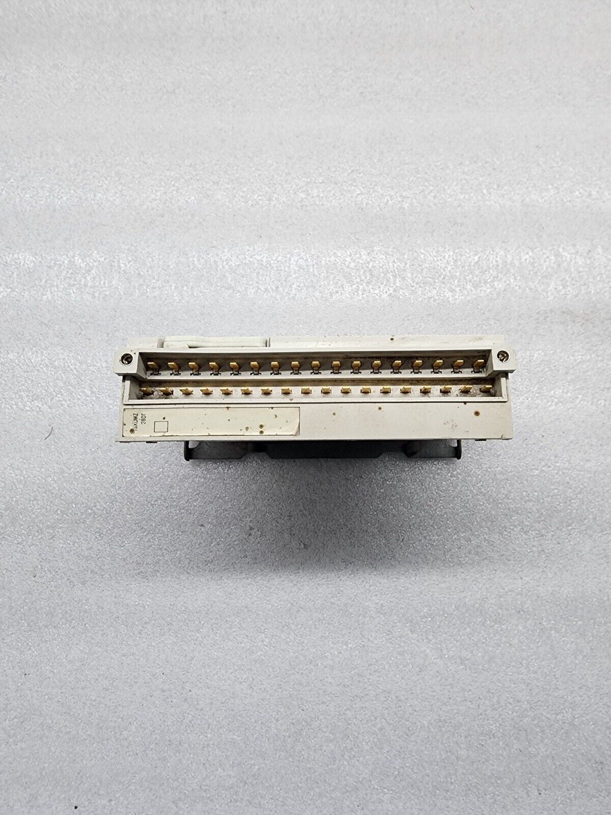 TSXDMZ28DT 16I 24VDC + 12Q 0.5A TBLK