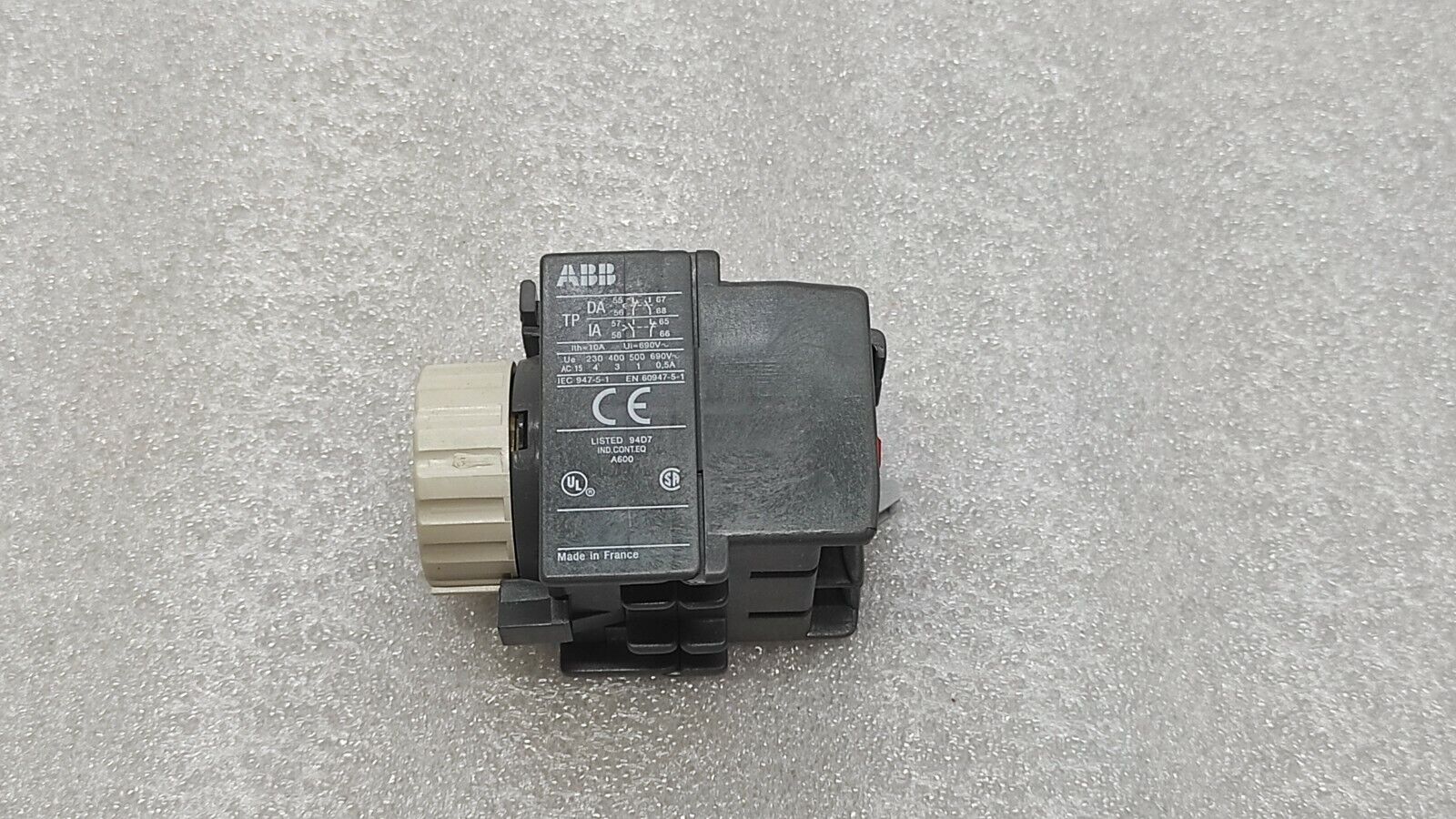 ABB TP40IA OFF DELAY TIMER MODULE 1SBN020301R1000 0.1-40S NIB