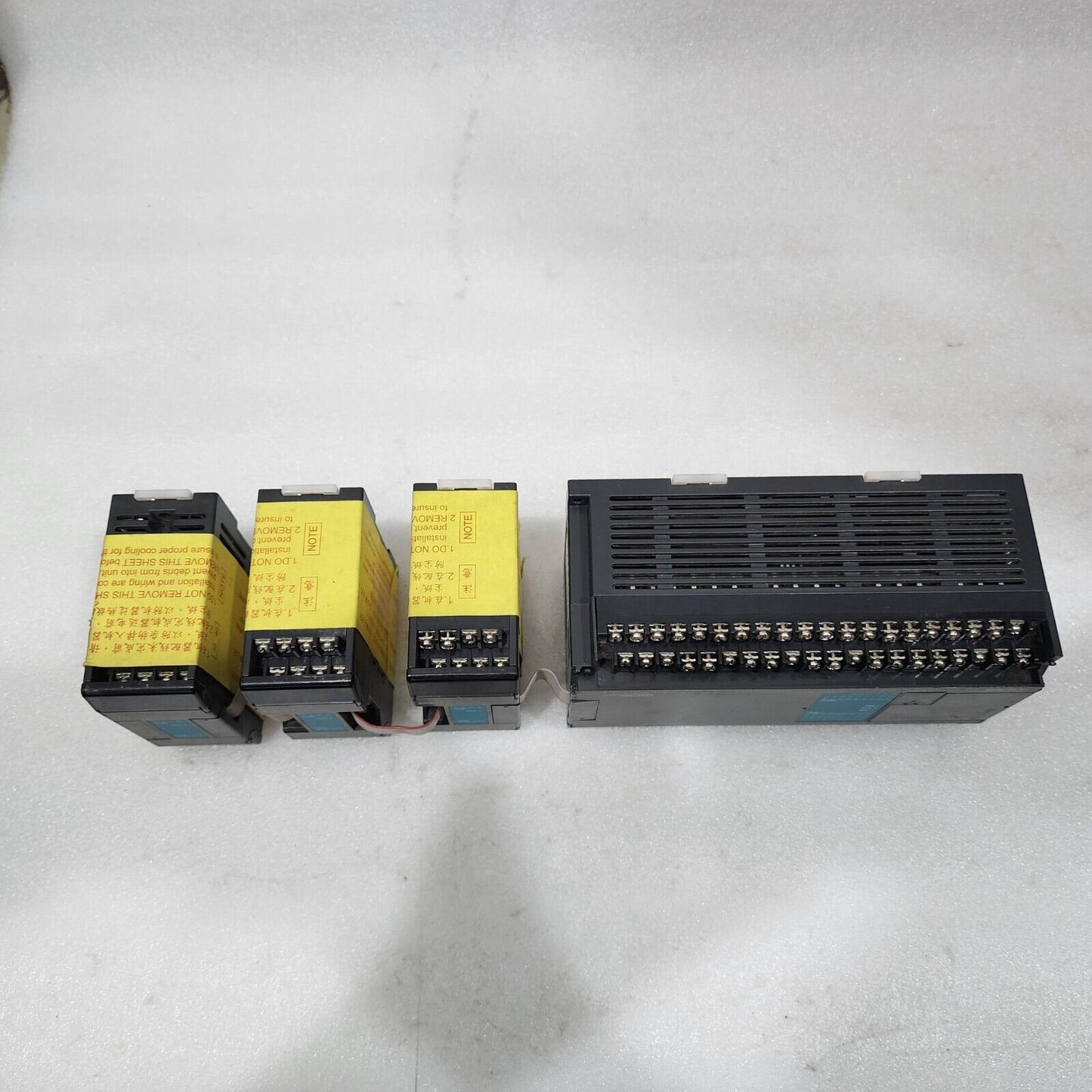 FUJI ELECTRIC WSZ-60MAR2-D34 PLC 24 VDC WSZ-8X