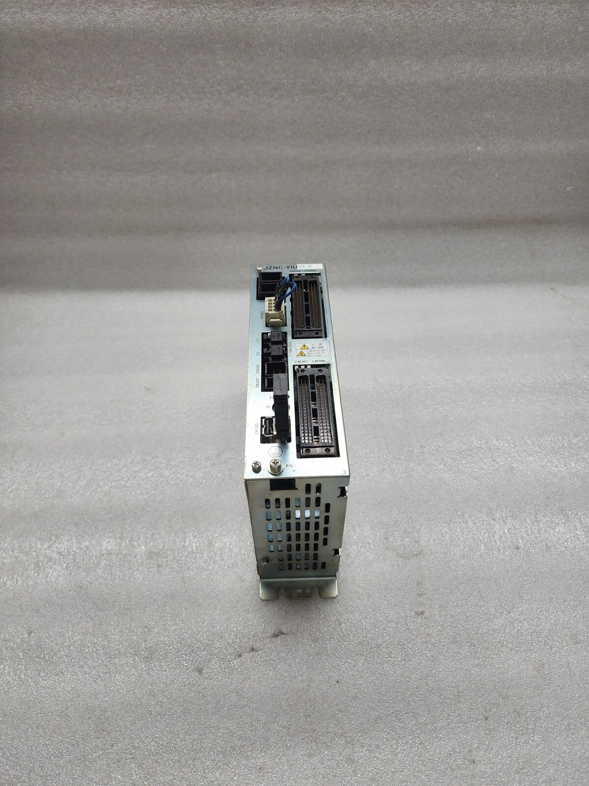 YASKAWA DX100 JZNC-YIU02-E ROBOTIC CONTROLLER R14742-906-7