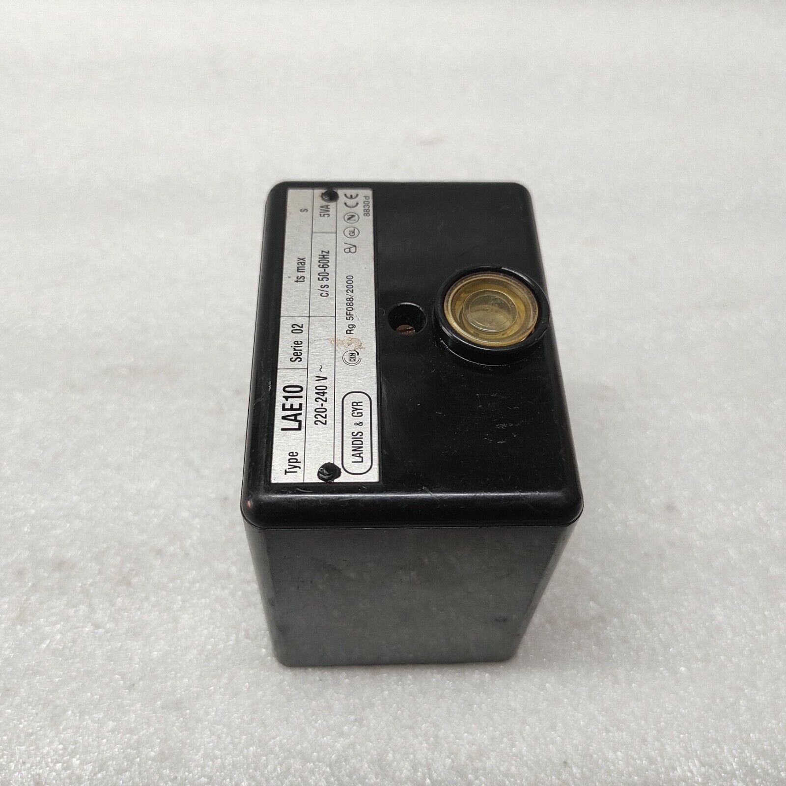 LANDIS & GYR LAE10 FLAME SAFEGUARD LAE 10 