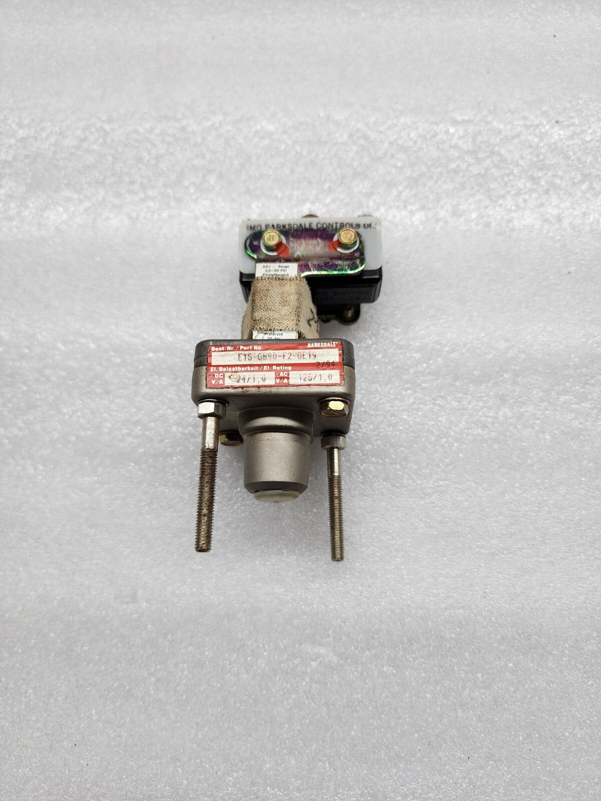 BARKSDALE E1S-G890-F2-GE19 PRESSURE SWITCH 24VDC/125VAC 3-90PSI