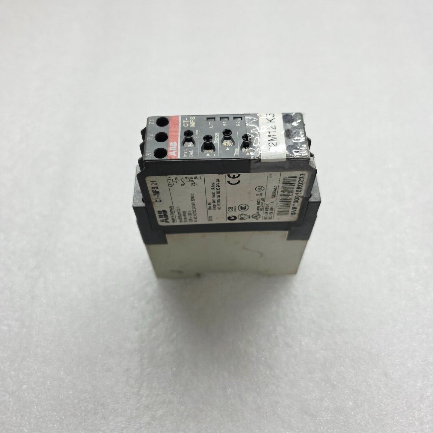 ABB CT-MFS.21 MULTIFUNCTION TIME RELAY 1SVR730010R0200 24-240V AC/DC