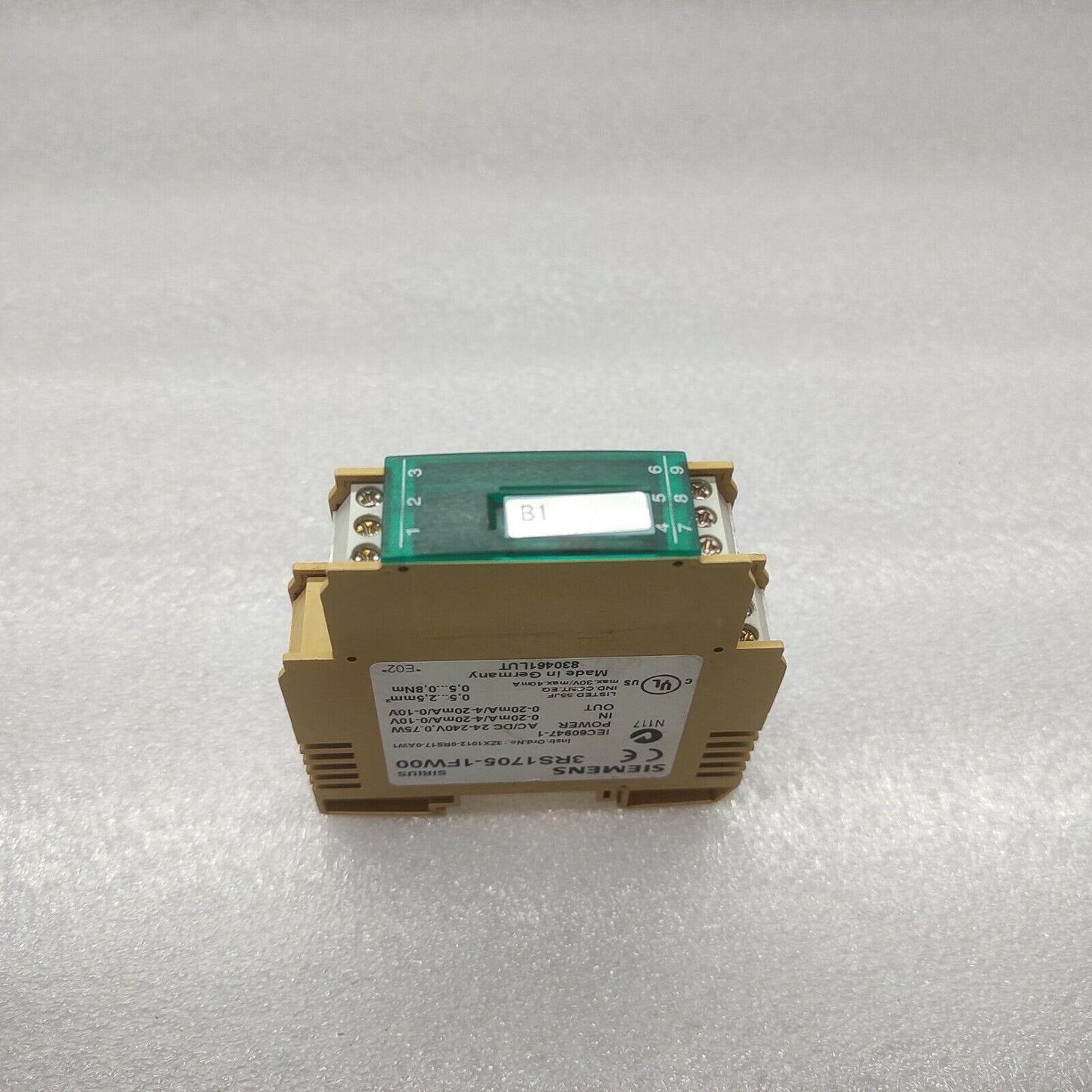 SIEMENS SIRIUS 3RS1705-1FW00 INTERFACE CONVERTER 