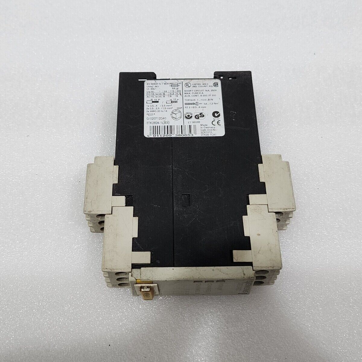 SIEMENS 3TK2824-1CB30 SINGLE CHANNEL SAFETY SWITCH