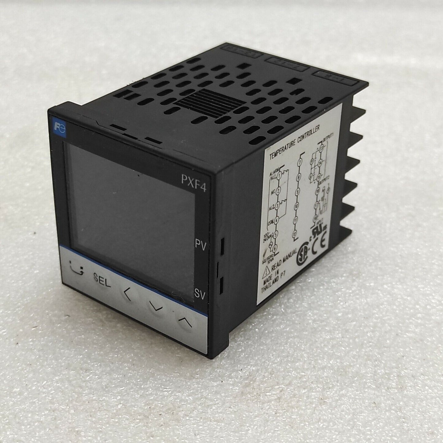 FUJI ELECTRIC PXF4 TEMPERATURE CONTROLLER PXF4ACC2-1V100 100-240V 48X48MM
