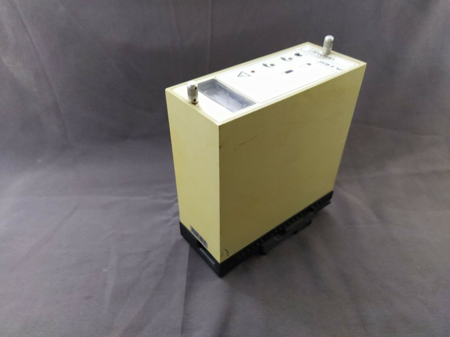 Vegamet 407 A F T Level Indicator 407 A (F) (T)