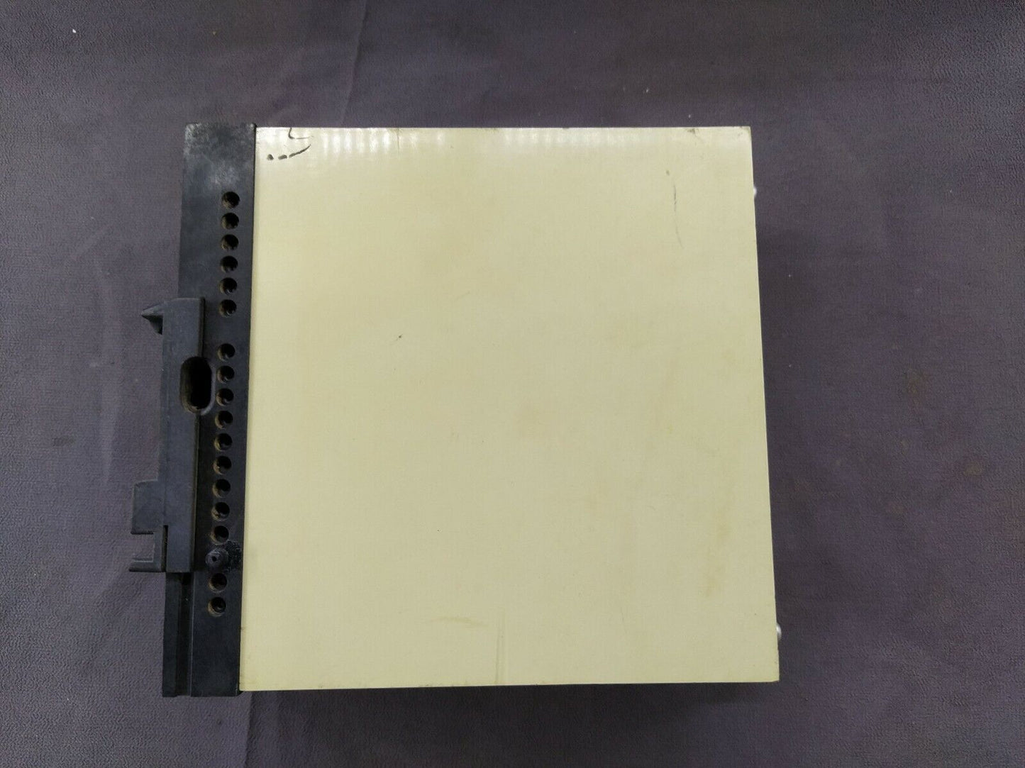 Vegamet 407 A F T Level Indicator 407 A (F) (T)