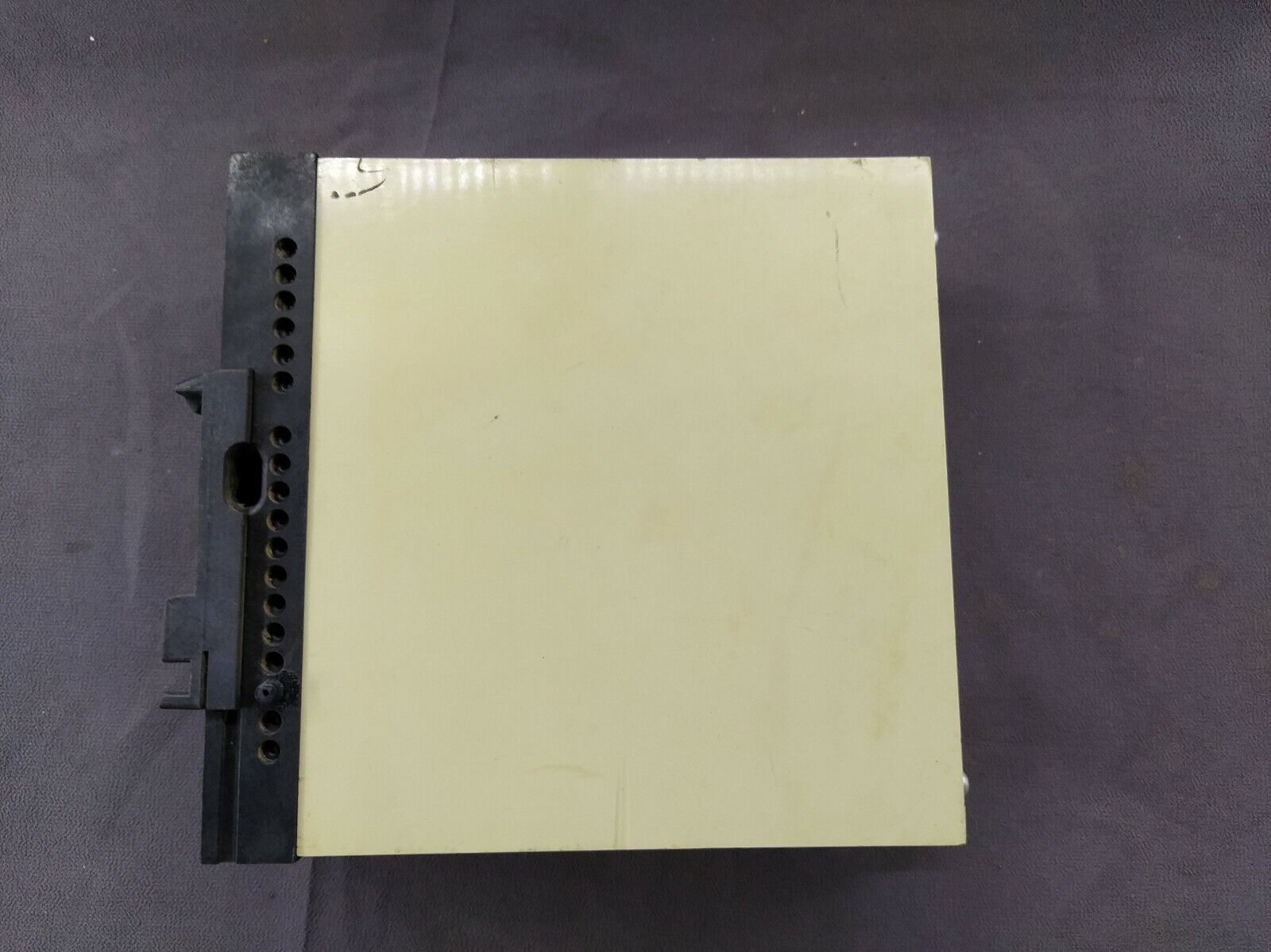 Vegamet 407 A F T Level Indicator 407 A (F) (T)