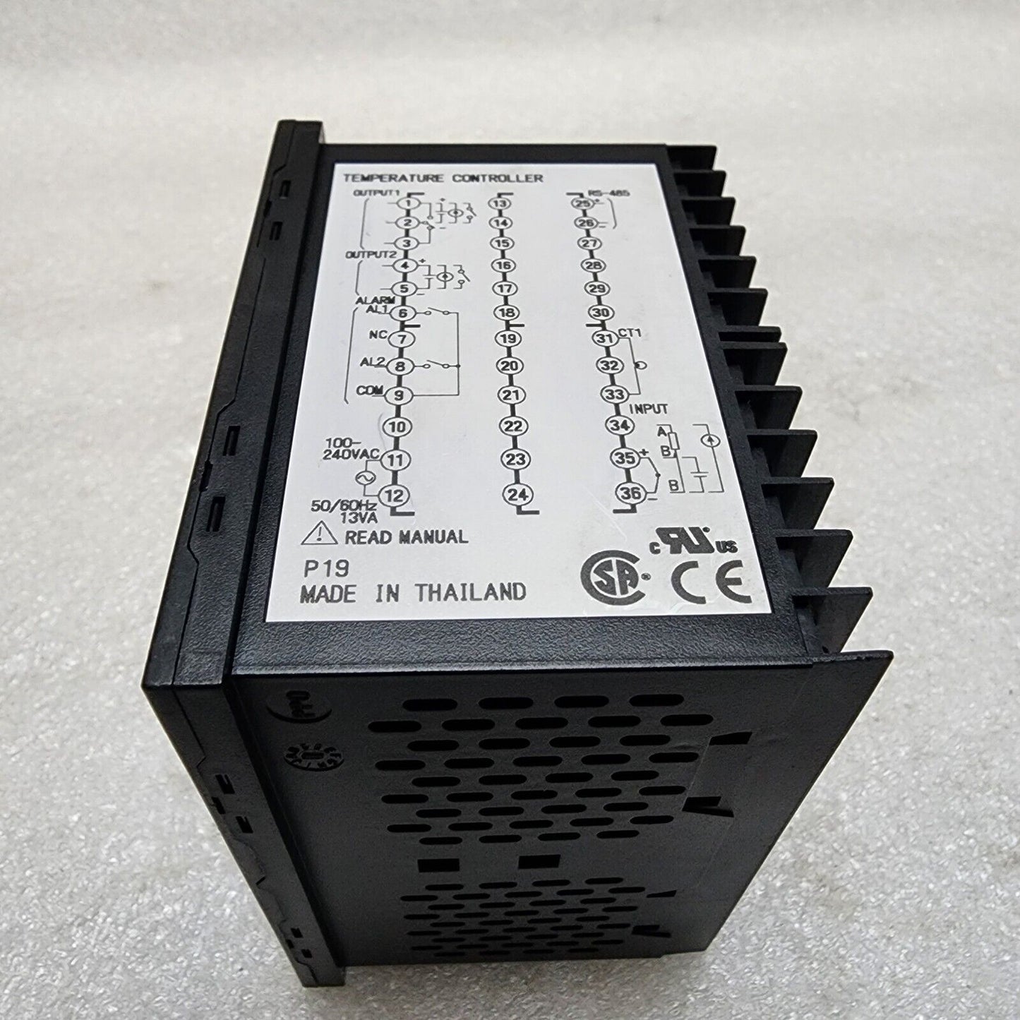 FUJI ELECTRIC PXF9AEY2-1VM00 TEMPERATURE CONTROLLER 100-240VAC