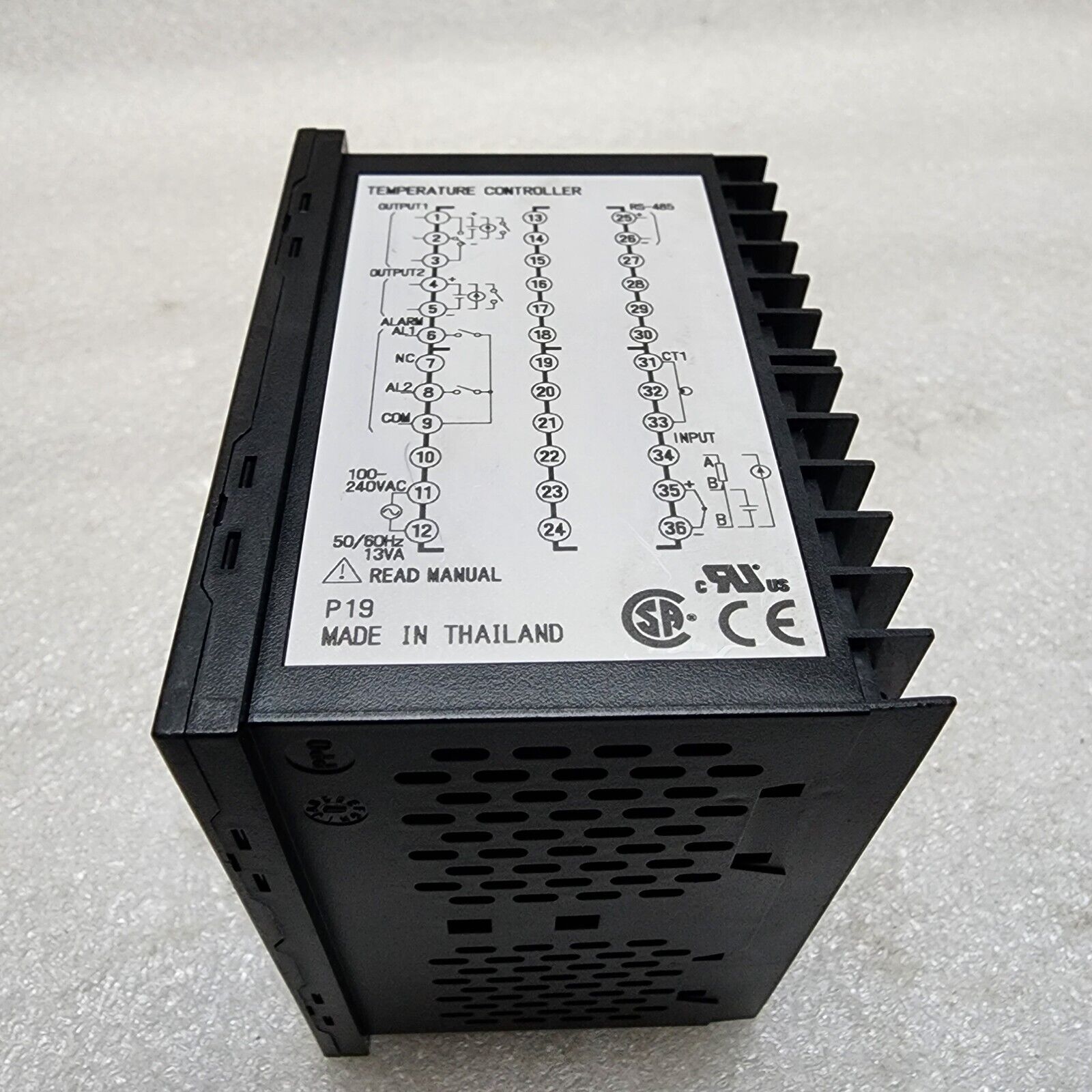 FUJI ELECTRIC PXF9AEY2-1VM00 TEMPERATURE CONTROLLER 100-240VAC
