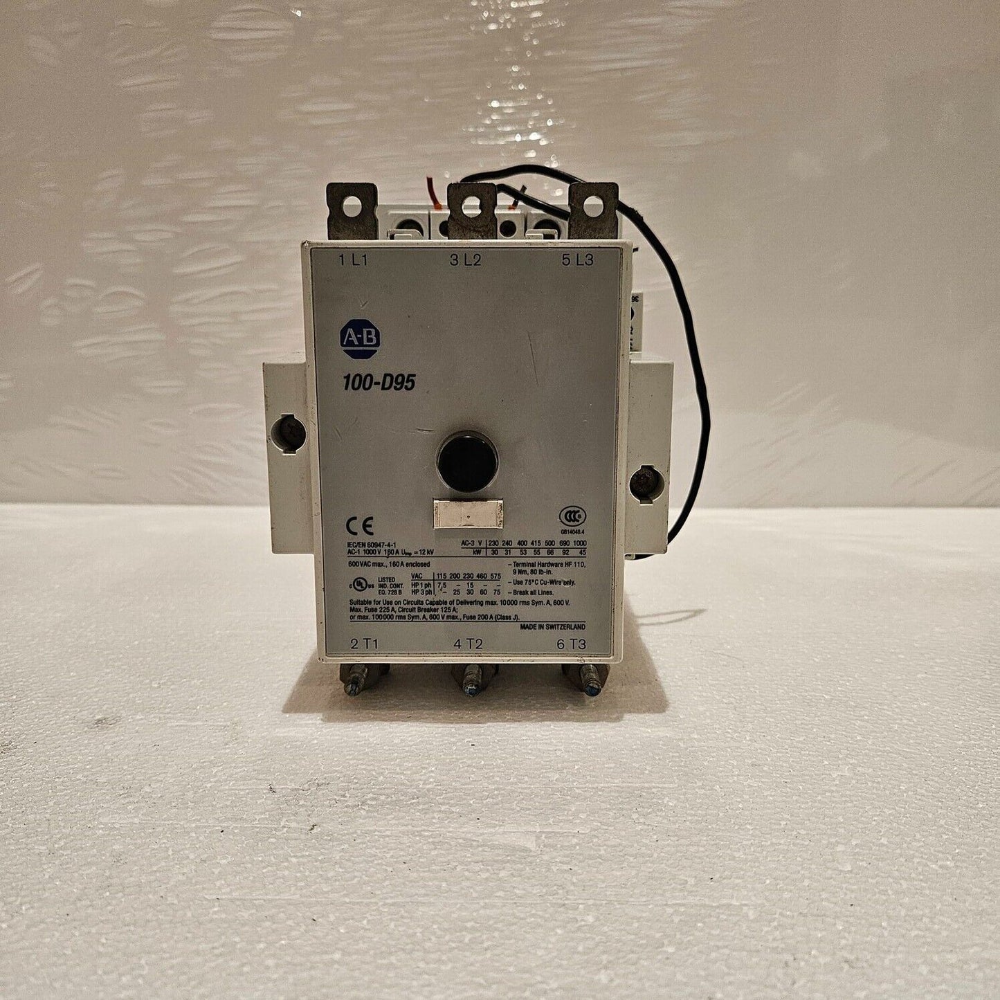 ALLEN BRADLEY CAT 100-D95 3-POLE MAGNETIC CONTACTOR 160A COIL VOLTAGE 24VDC