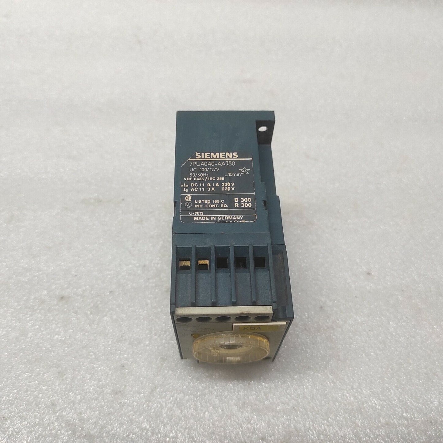 SIEMENS 7PU4040-4AJ30 TIME RELAY 100-127V 0-10MIN